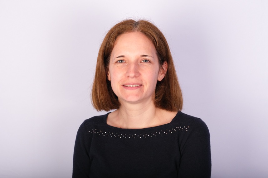 Picture of Dr Lindsay Rhodes